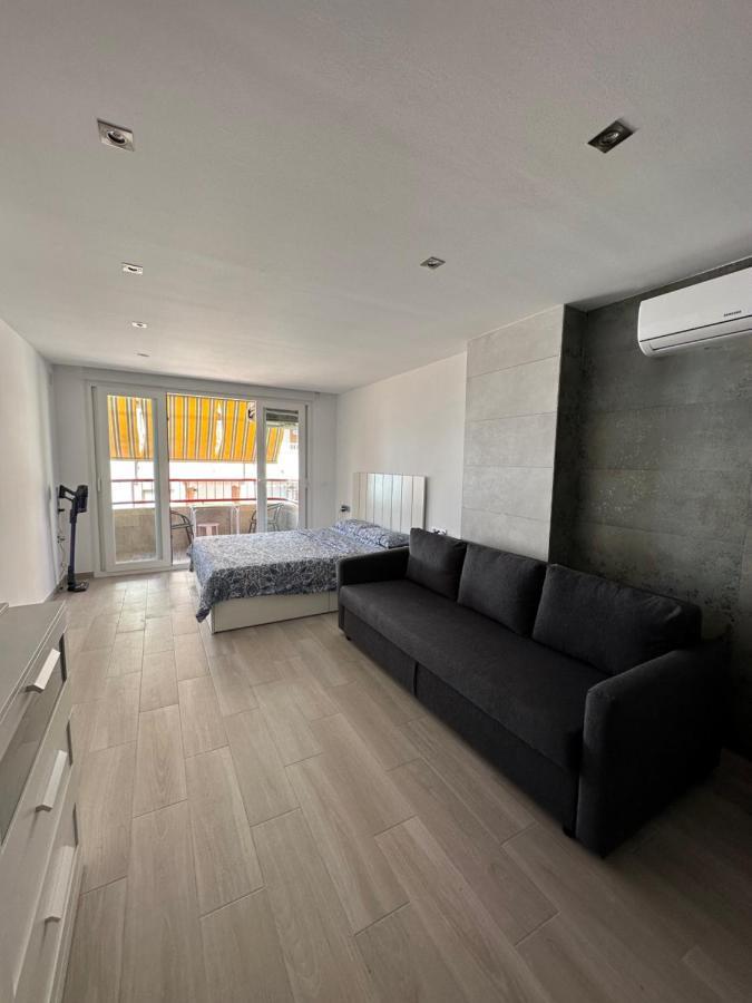 Studio Monserrate H Torrevieja Buitenkant foto